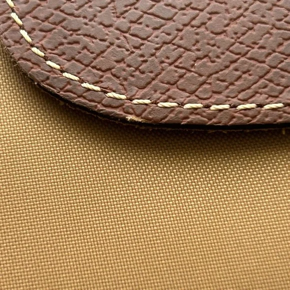 Longchamp Le Pliage Medium Nylon Shoulder Tote-Fawn with Brown Leather Handles - Picture 3 of 16